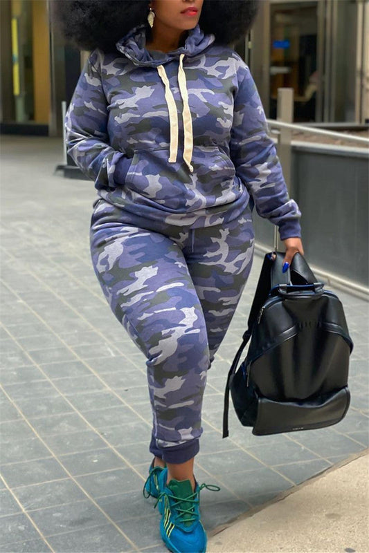 Plus Size Camouflage Print Hooded Two Piece Sets