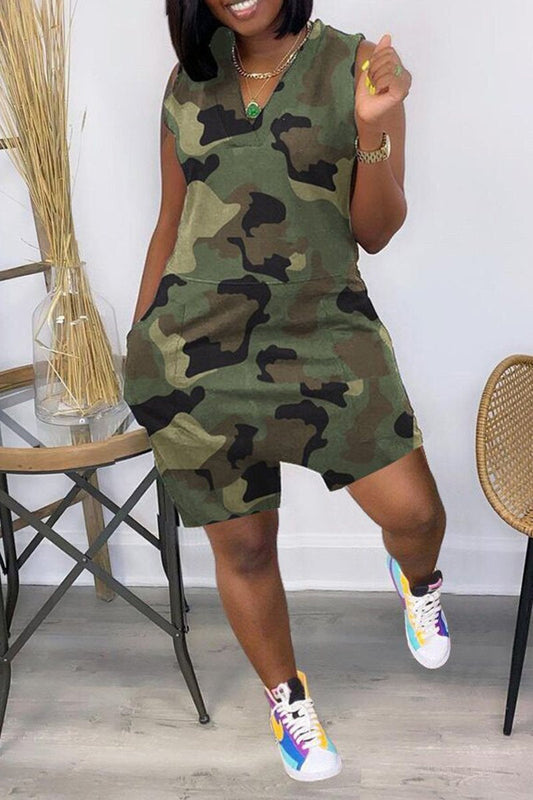 Plus Size Camouflage V-Neck Pocket Romper