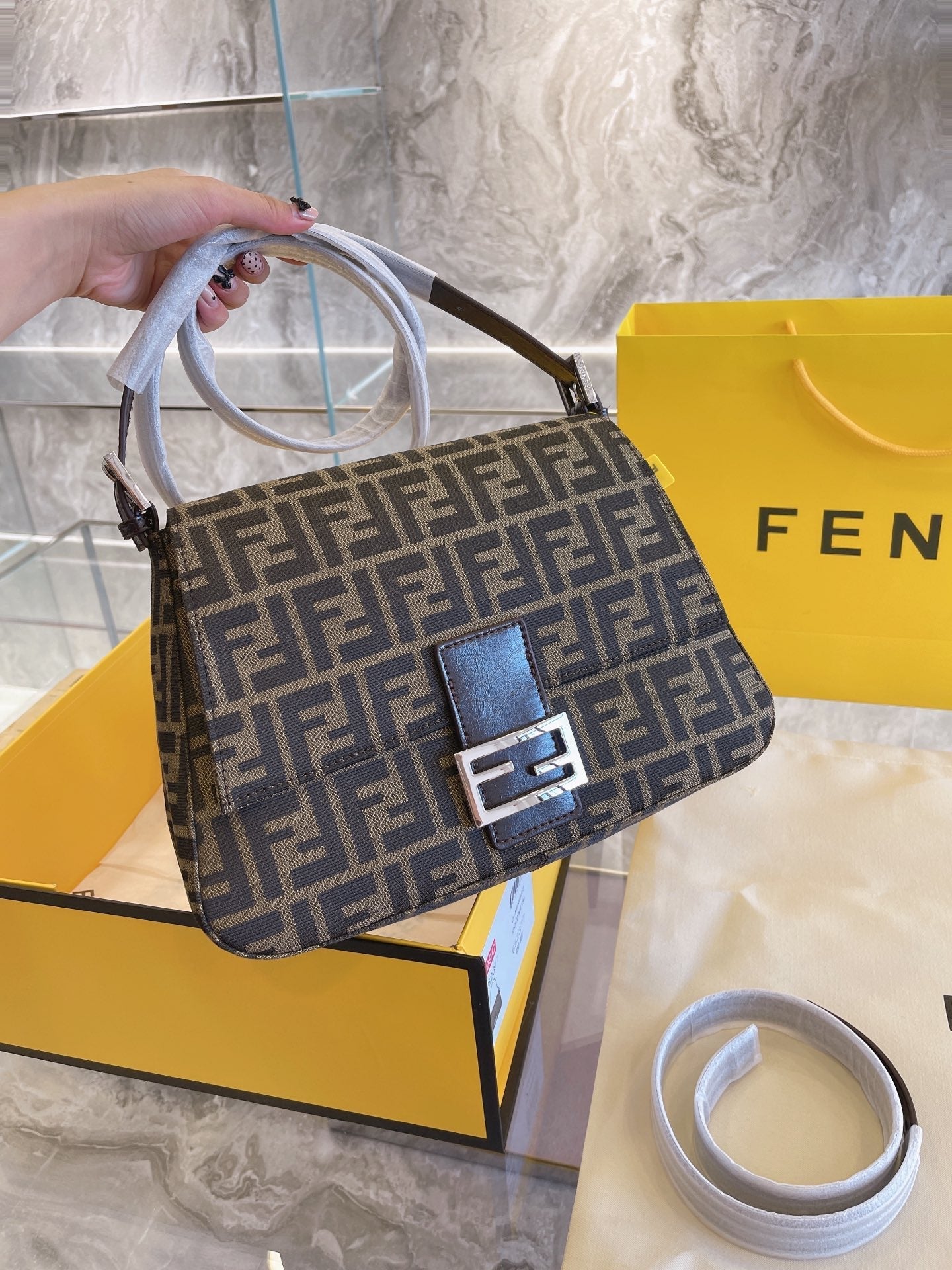 VL - Luxury Edition Bags FEI 201